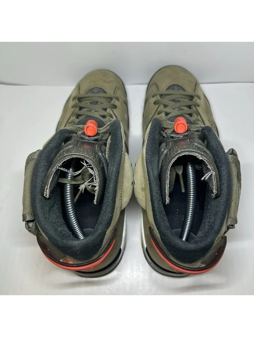 Air Jordan 6 Retro Travis Scott Olive 2019 - Size 10.5 - (CN1084-200)